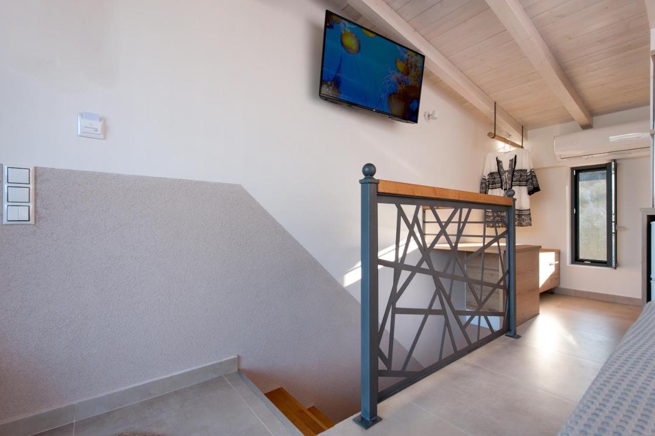 Del Mare Suites Glífa Exteriér fotografie